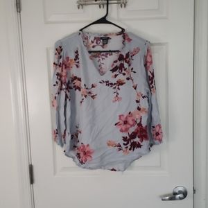 Rue21 Flower Top